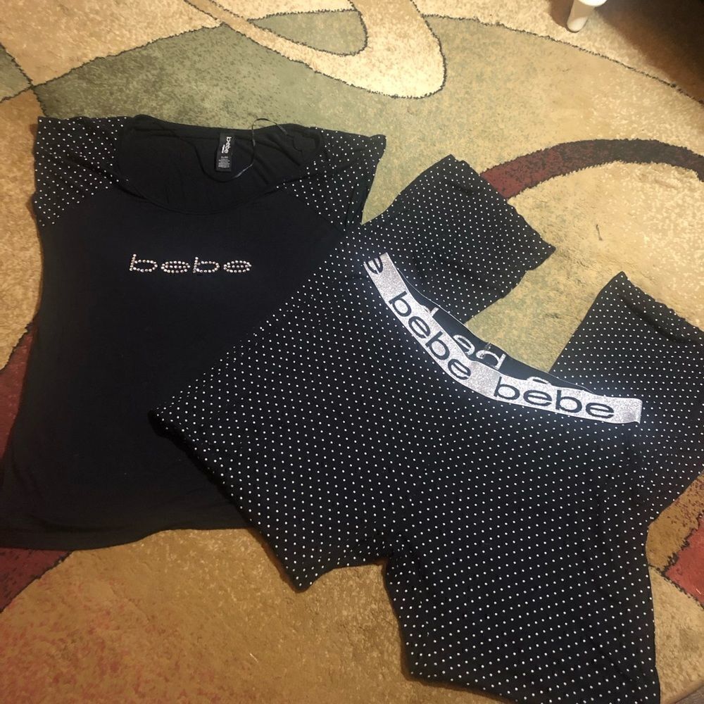 🔥🔥Super soft BEBE sports shirt and pants ,wide logo glitter waist in polkadots